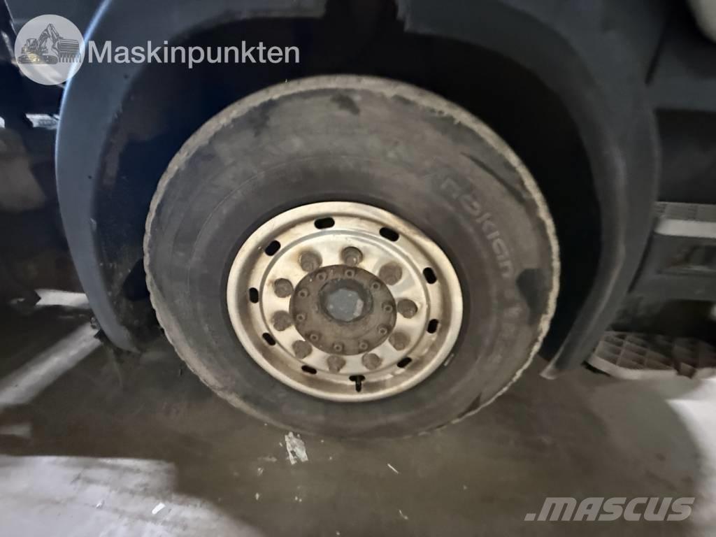 Scania Lastväxlare Rol kiper kamioni sa kukom za podizanje tereta