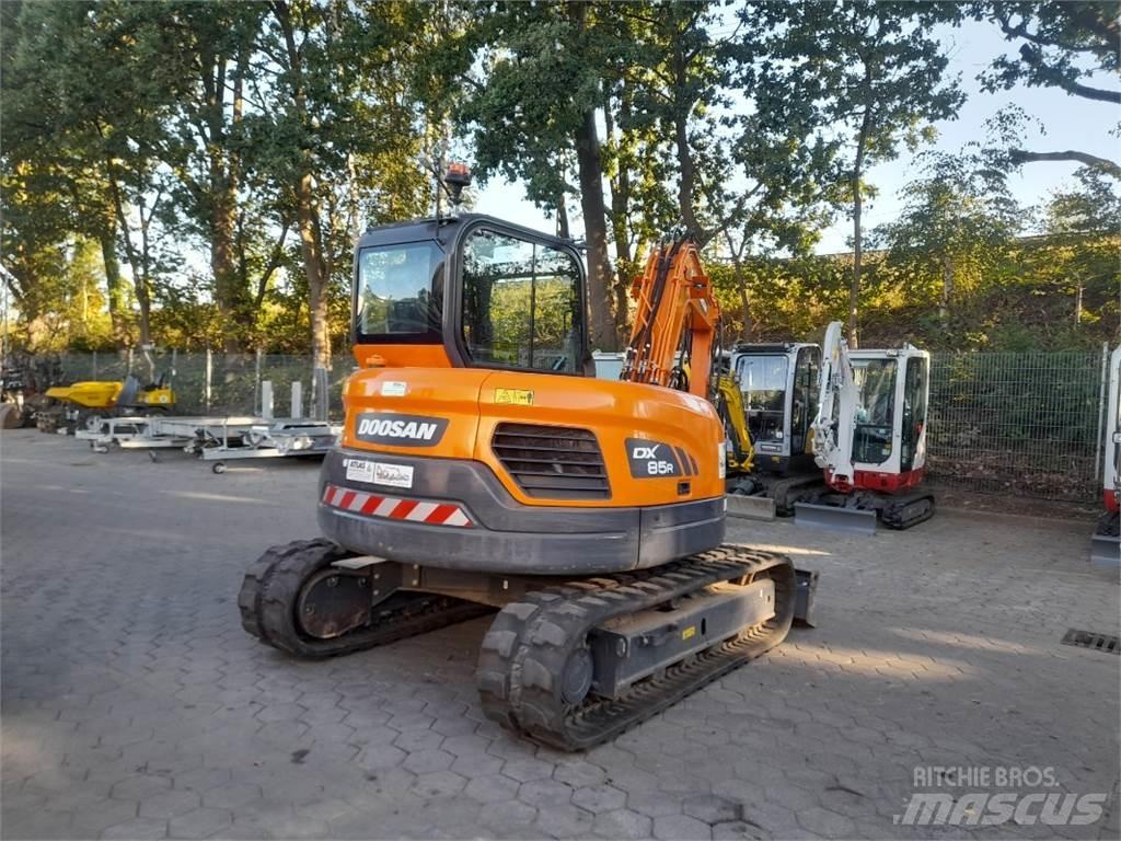 Doosan DX85R-3 Midi bageri 7t – 12t