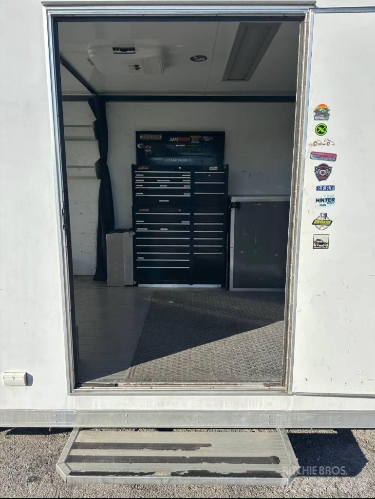  InTech Car Hauler Poluprikolice za autotransporter