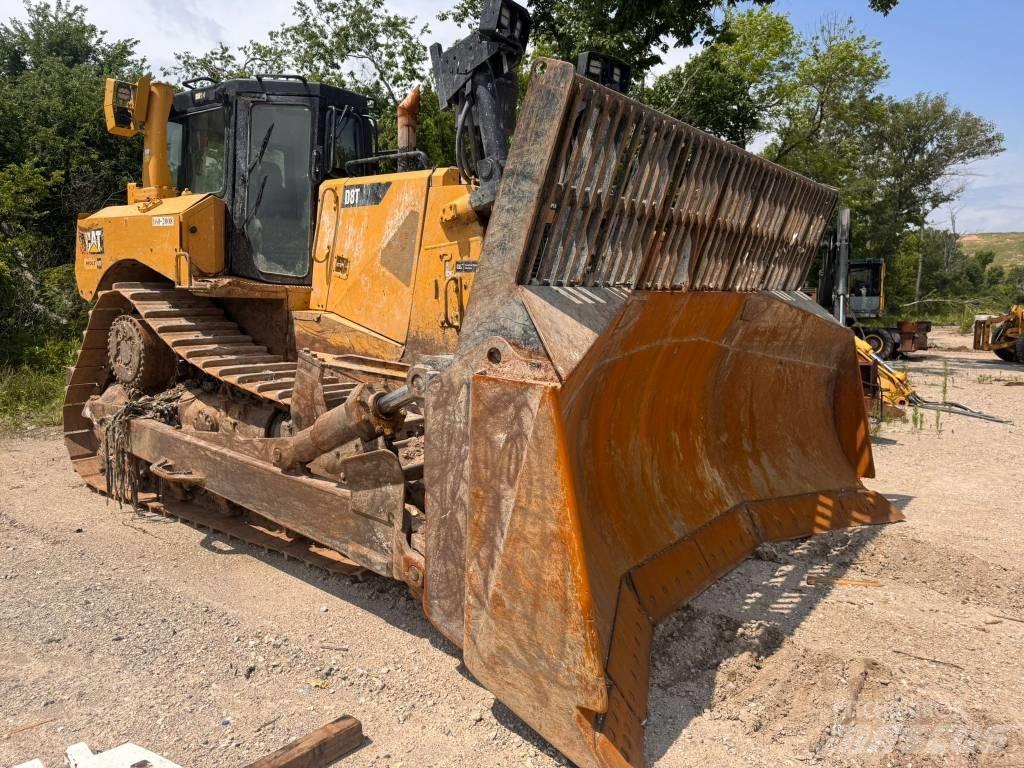 CAT D 8 T Buldožeri guseničari