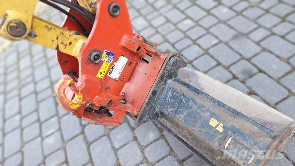 CAT 301.8 Rototilt Mini bageri < 7t