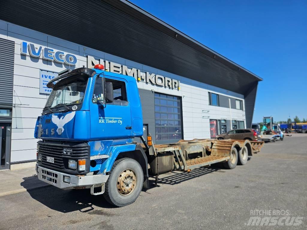 Sisu SM 320 Kamioni za prevoz šumarskih mašina