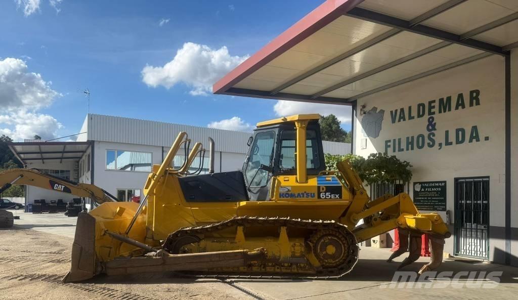 Komatsu D 65 EX 12 Buldožeri guseničari