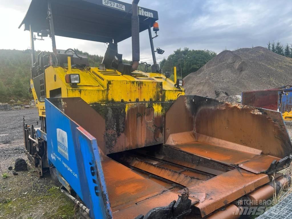 Titan 6870 Paver Asfaltni finišeri
