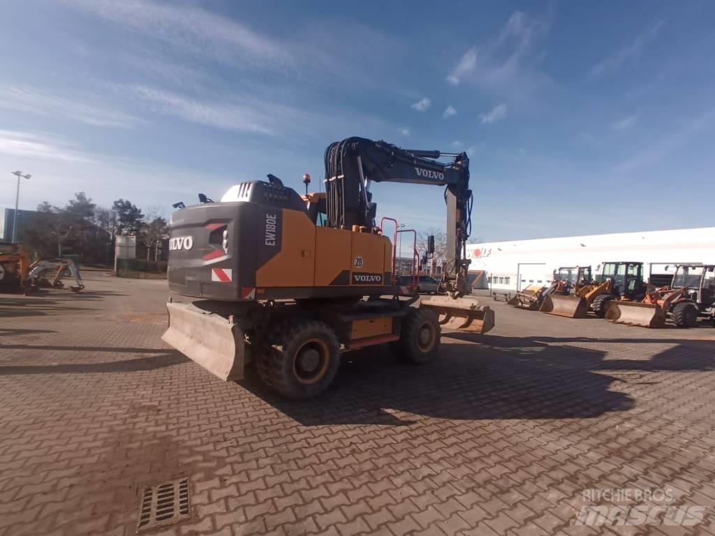 Volvo EW 180 E Bageri točkaši