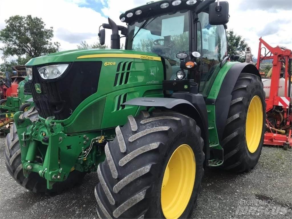 John Deere 6210R Traktori