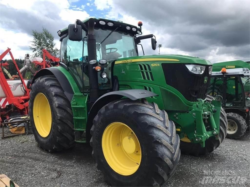 John Deere 6210R Traktori