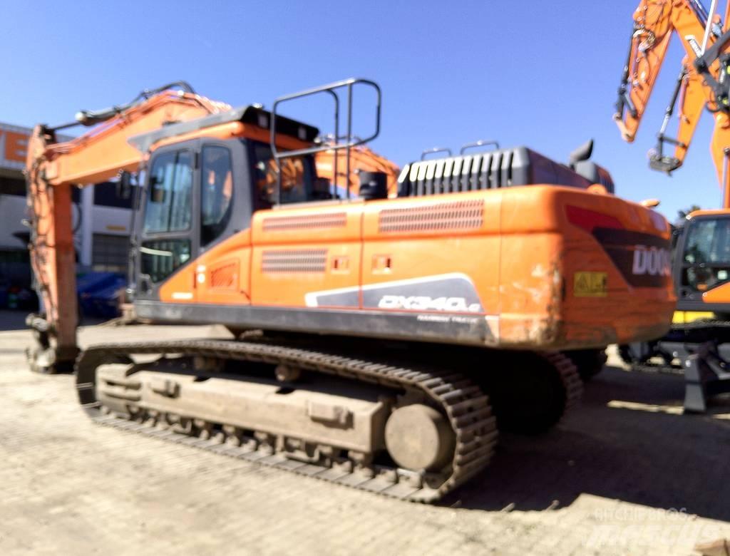 Develon DX340LC-5 Bageri guseničari
