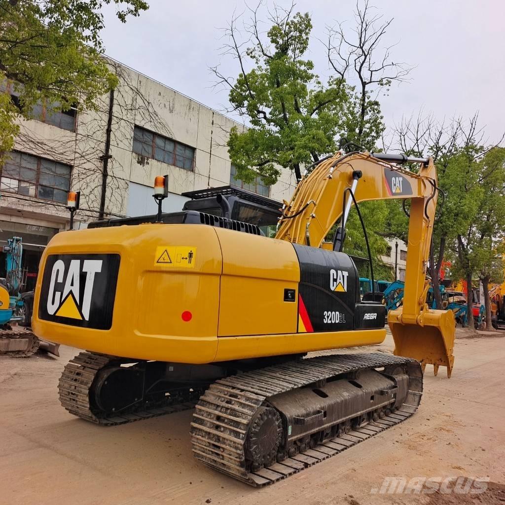 CAT 320 D2L Bageri guseničari