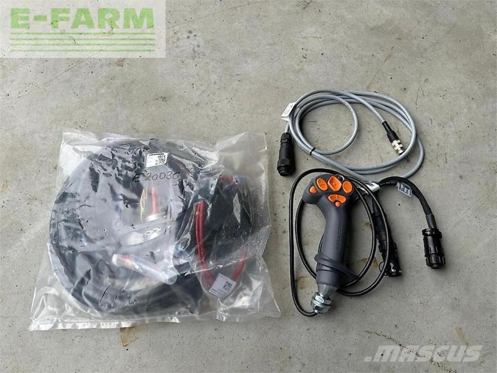 Amazone uf 1302 Vučene prskalice