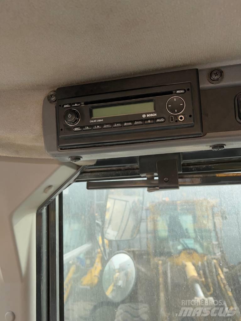 Komatsu WA 380-8 Utovarivači na točkove