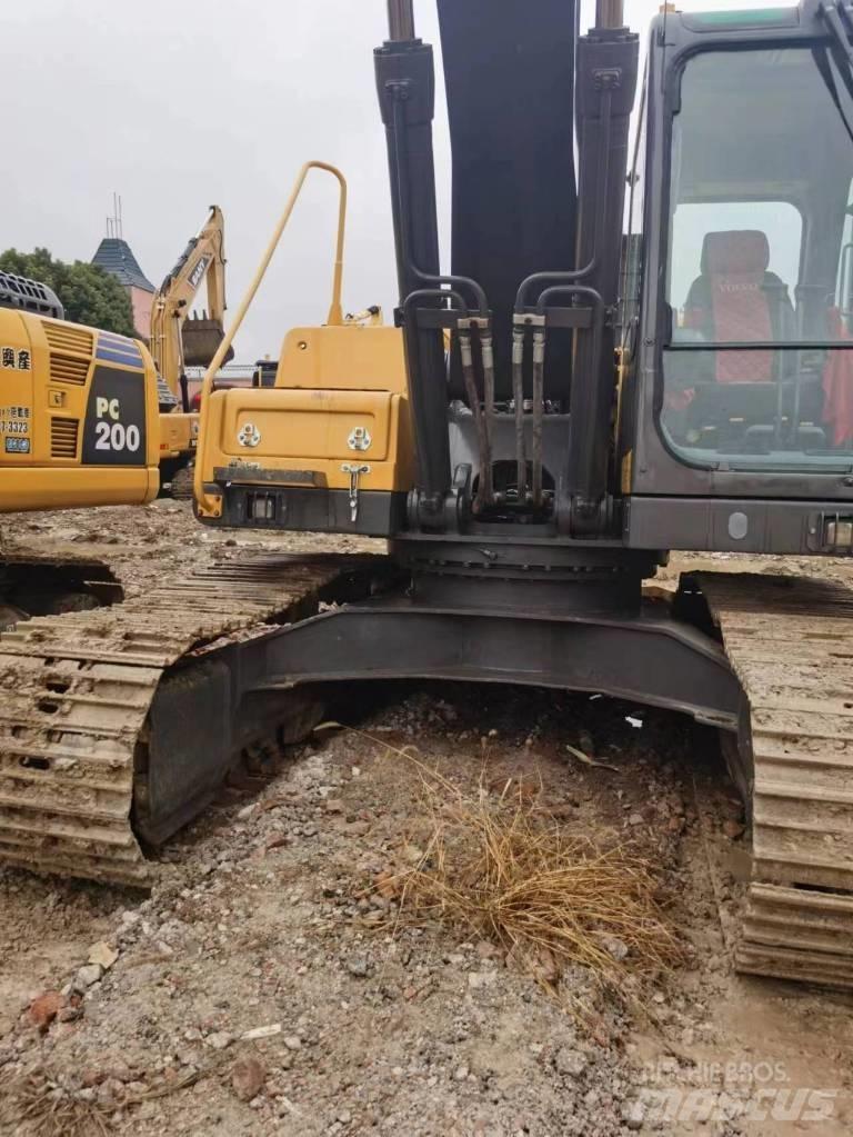 Volvo EC 210 DL Bageri guseničari