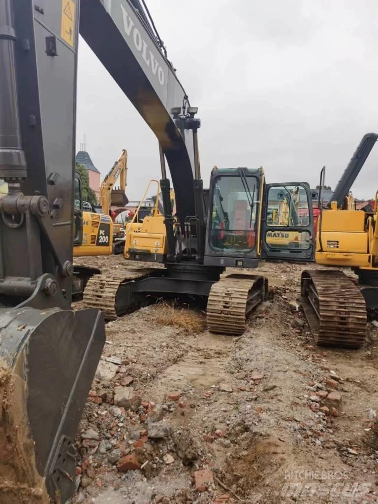 Volvo EC 210 DL Bageri guseničari