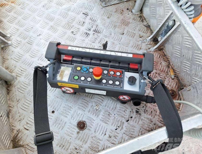 JLG X 26 J Plus Teleskopske samohodne platforme