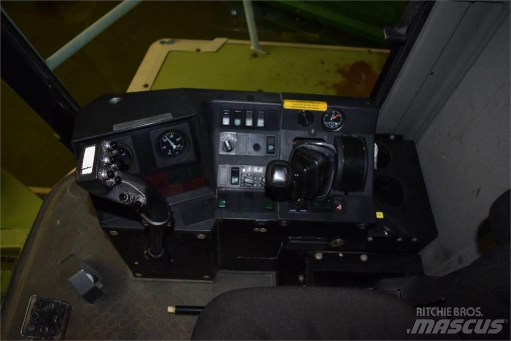 CLAAS Jaguar 820 Mašine za stočnu hranu sa sopstvenim pogonom
