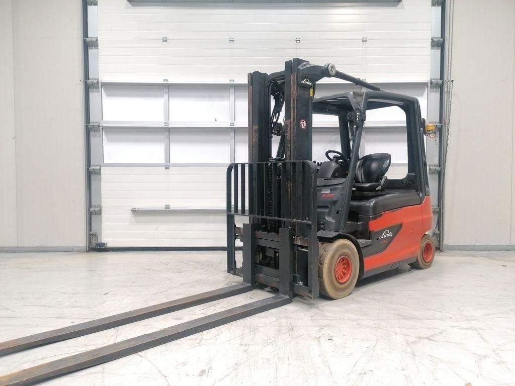 Linde E30L-01 Električni viljuškari