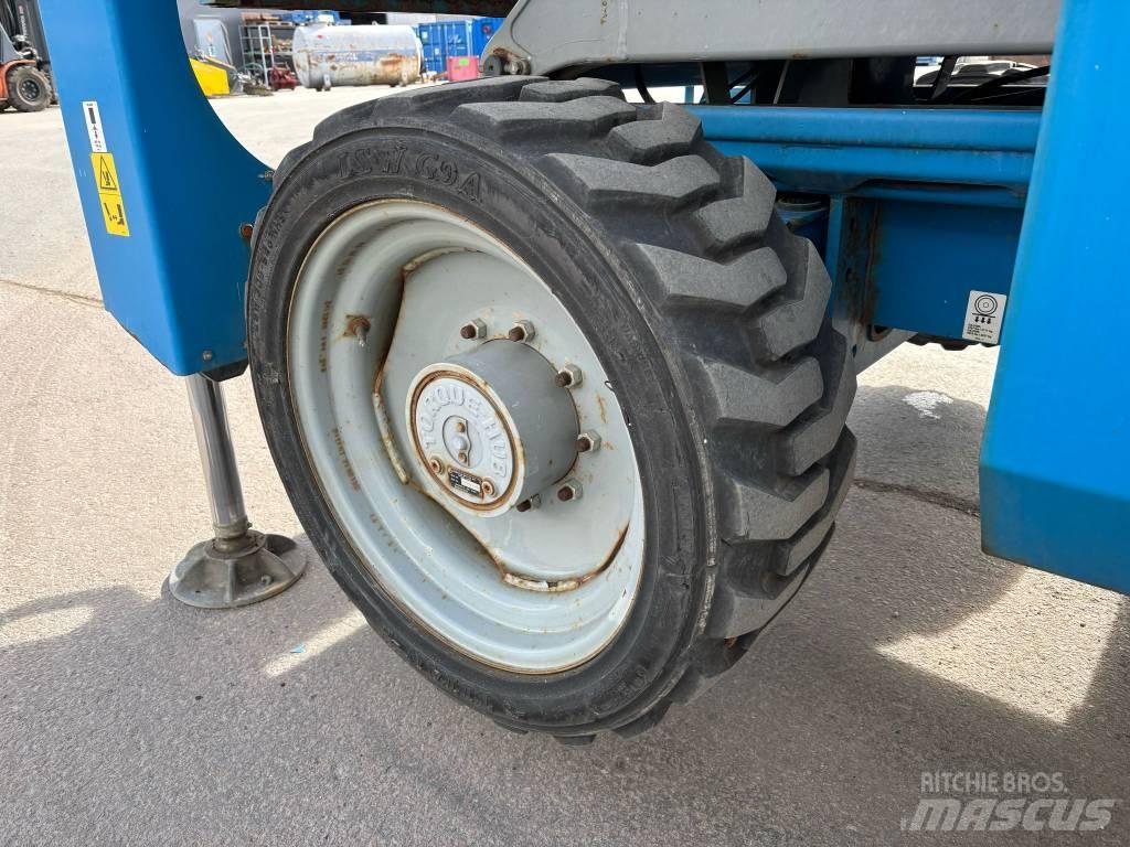 Genie GS 4390 RT Makazaste platforme
