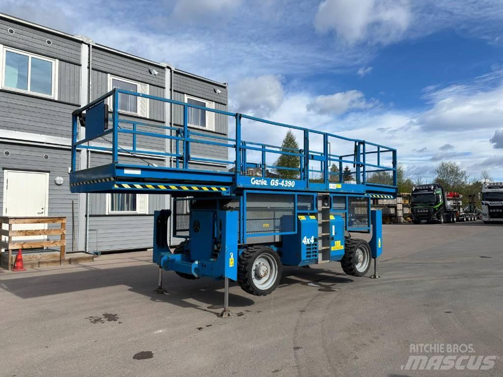 Genie GS 4390 RT Makazaste platforme