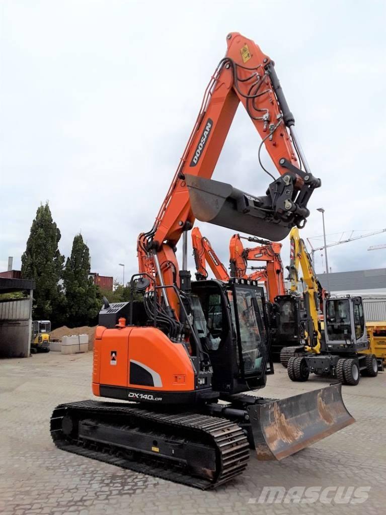 Doosan DX140LCR-5 Bageri guseničari