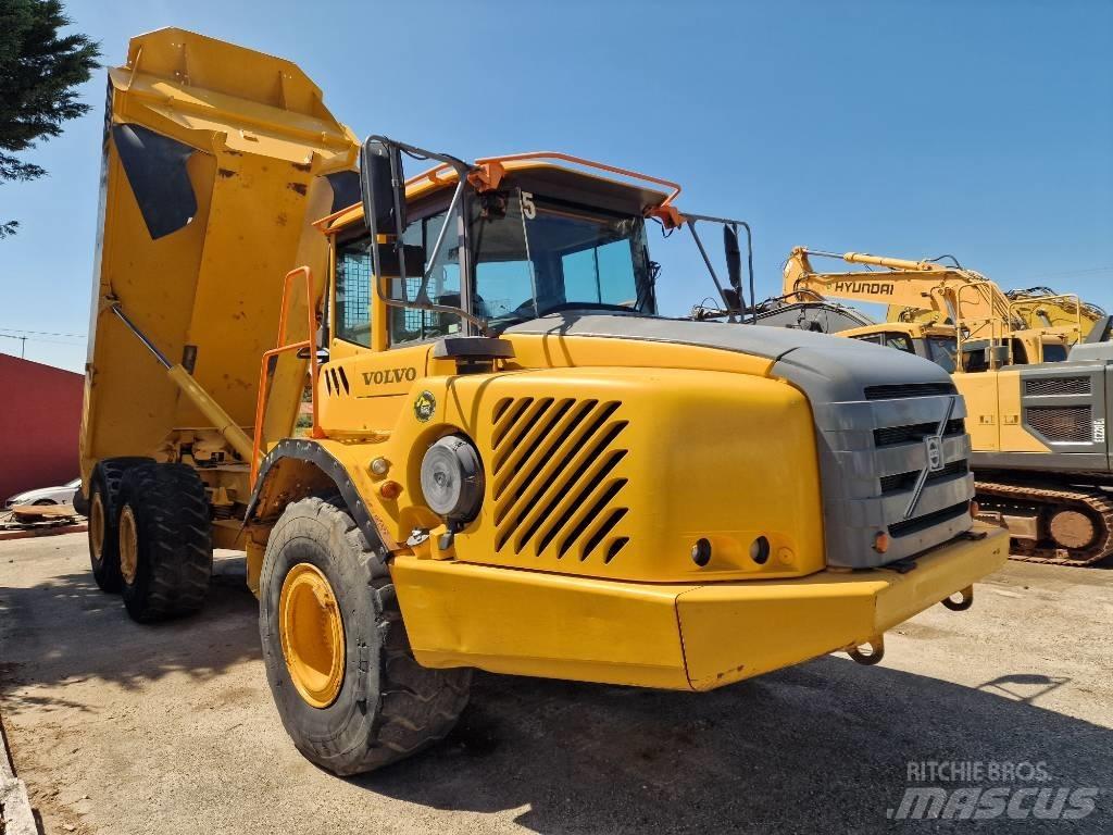 Volvo A 25 E Zglobni damperi