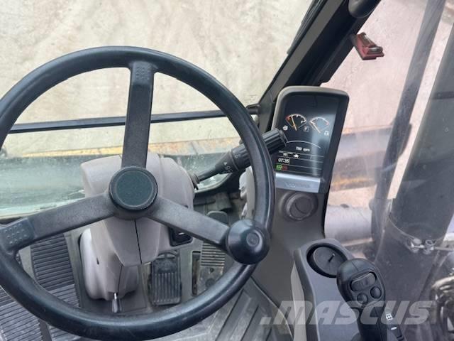 Volvo EW 140 C Bageri točkaši