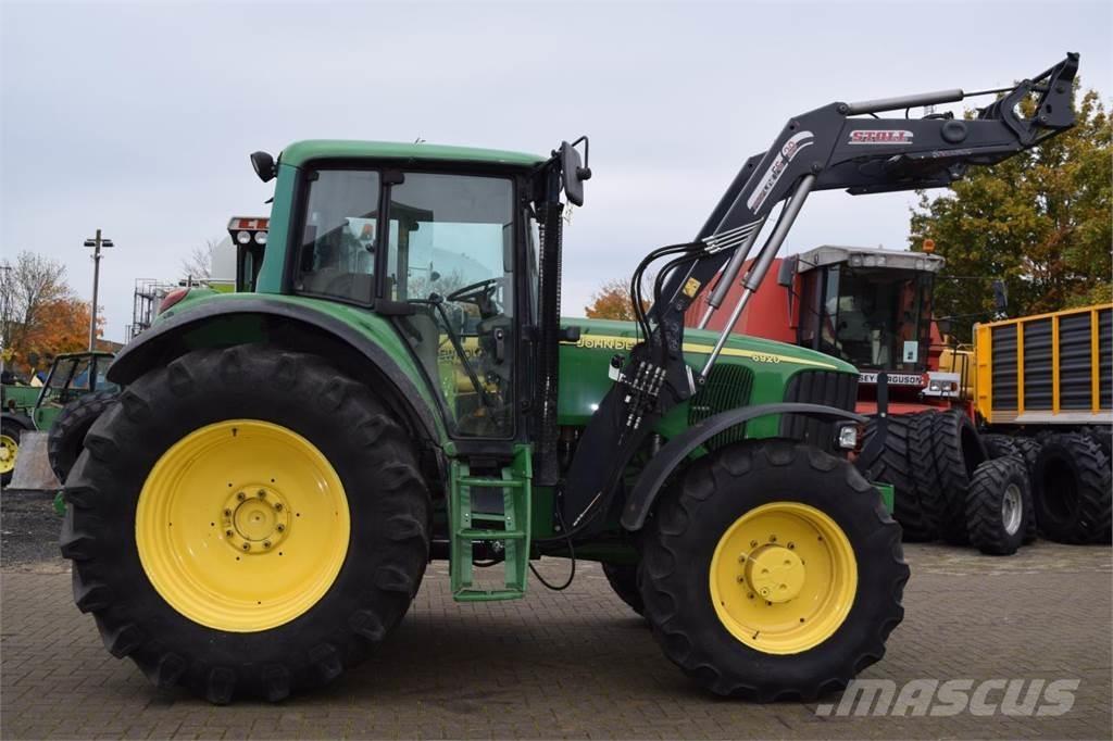 John Deere 6920 Traktori