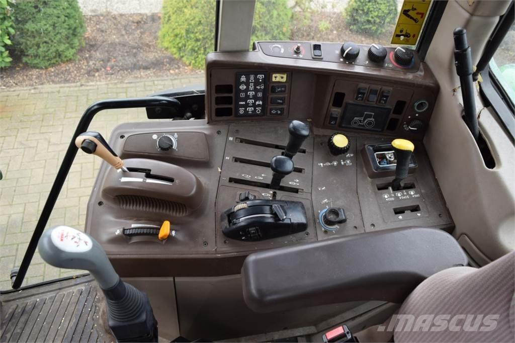 John Deere 6920 Traktori