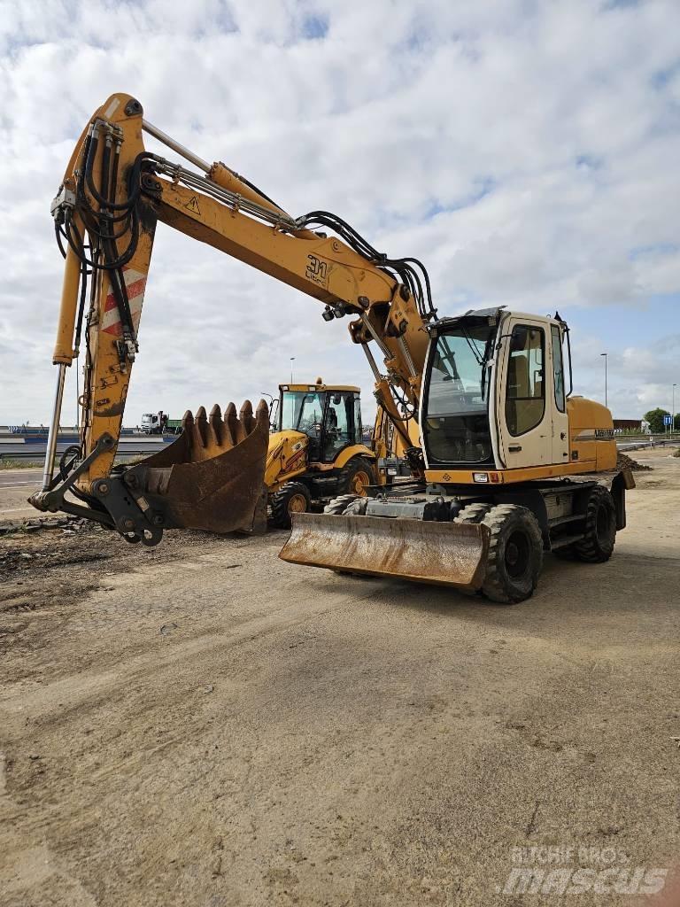 Liebherr 314 Bageri točkaši