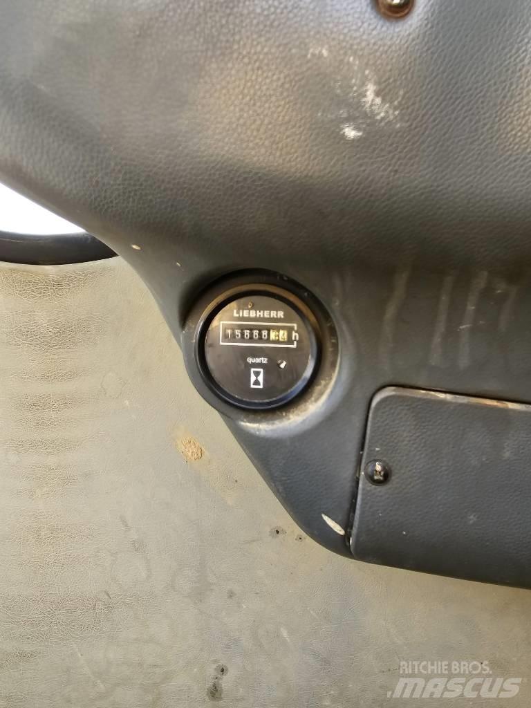 Liebherr 314 Bageri točkaši