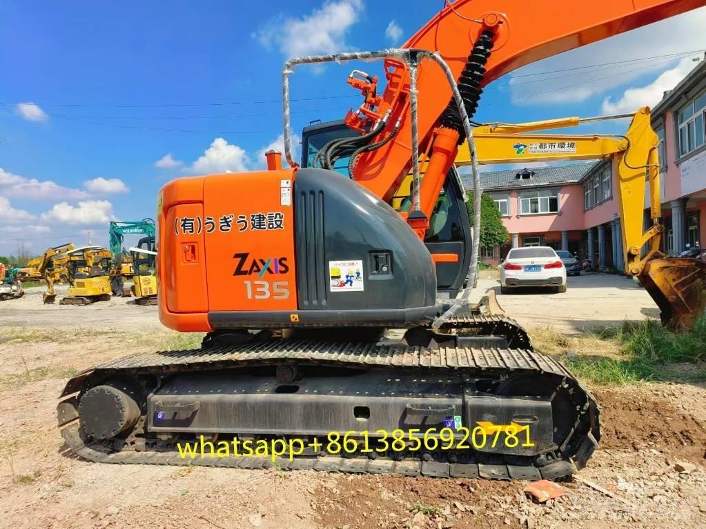 Hitachi ZX 135 US Bageri guseničari