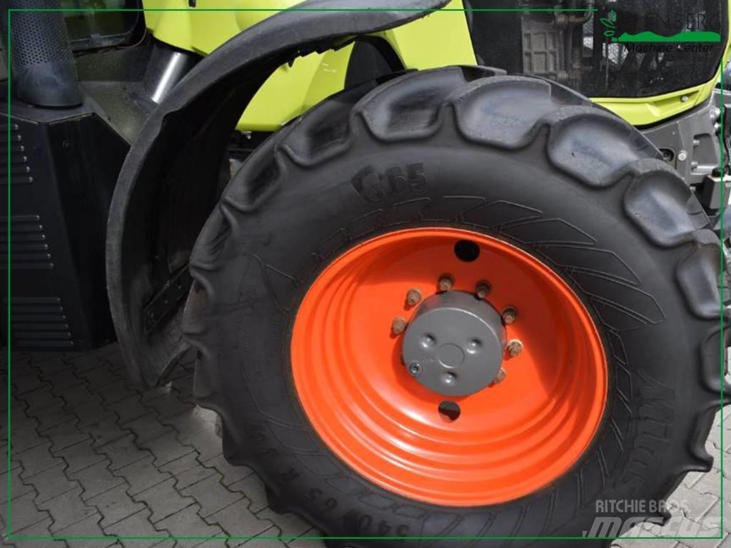 CLAAS Axion 810 Traktori