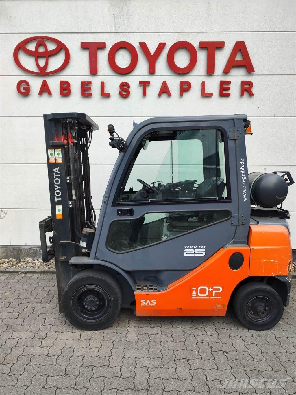 Toyota 02-8FGF25 Plinski viljuškari