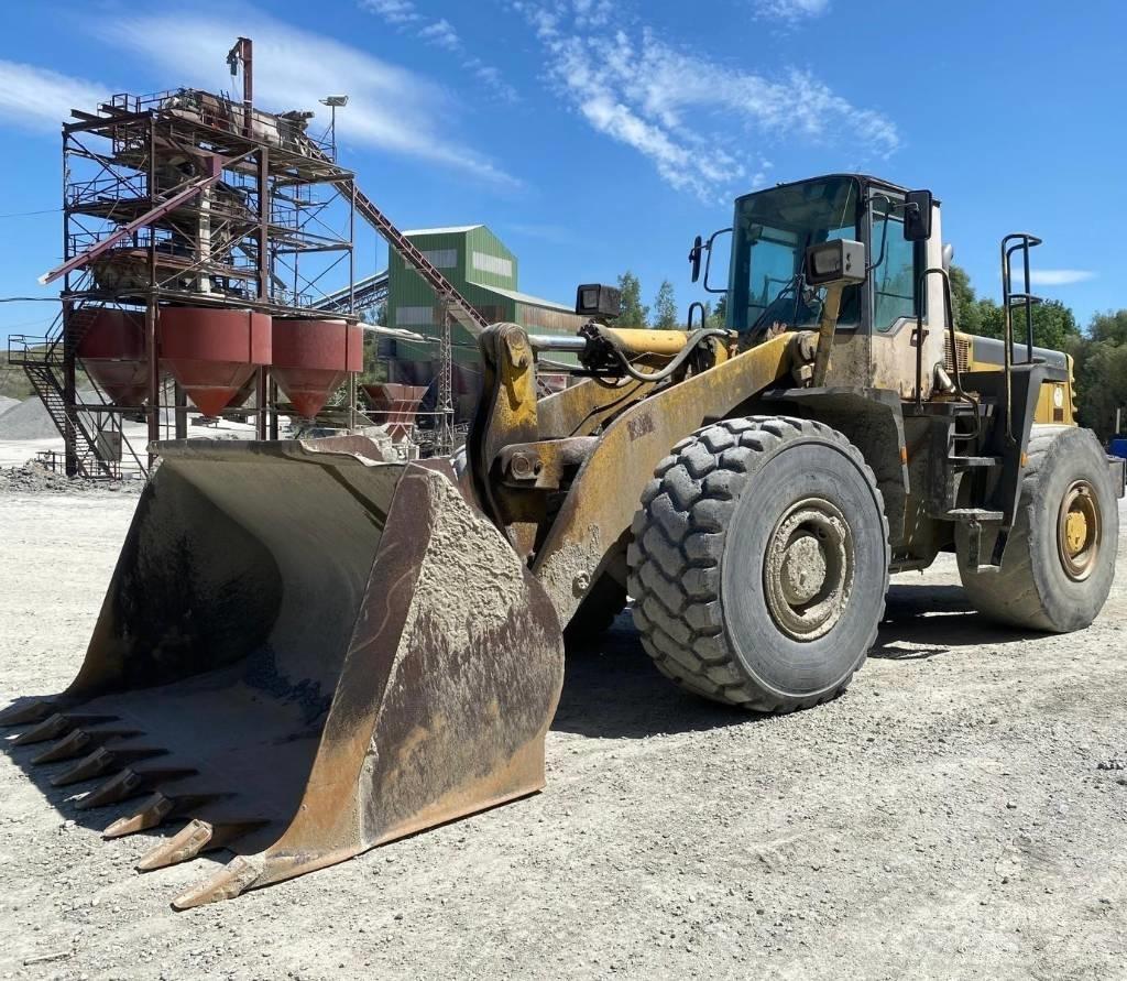 Komatsu WA 470-3 Utovarivači na točkove