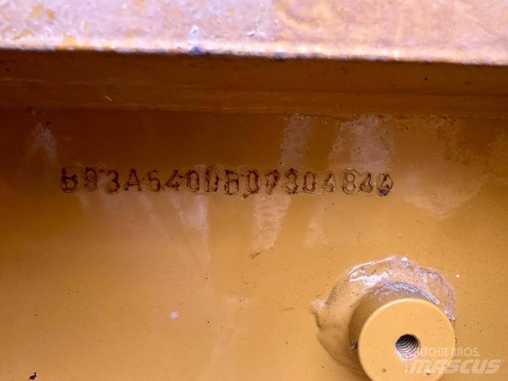 Bell B 40 D Zglobni damperi