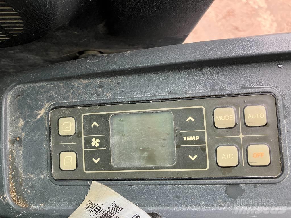 Hyundai 55W-9A Bageri točkaši