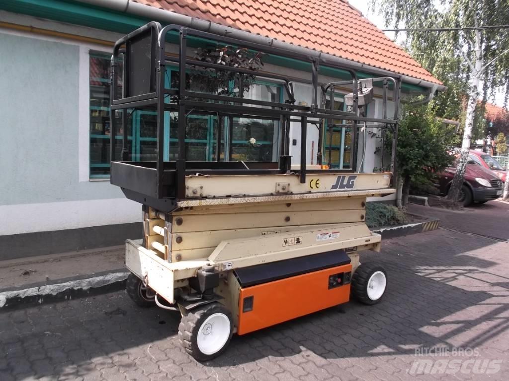 JLG 2646E      V-2288 Jarbolne penjajuće platforme