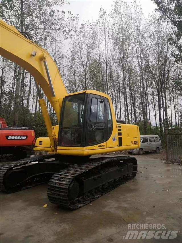 Komatsu PC 200-6 Bageri guseničari