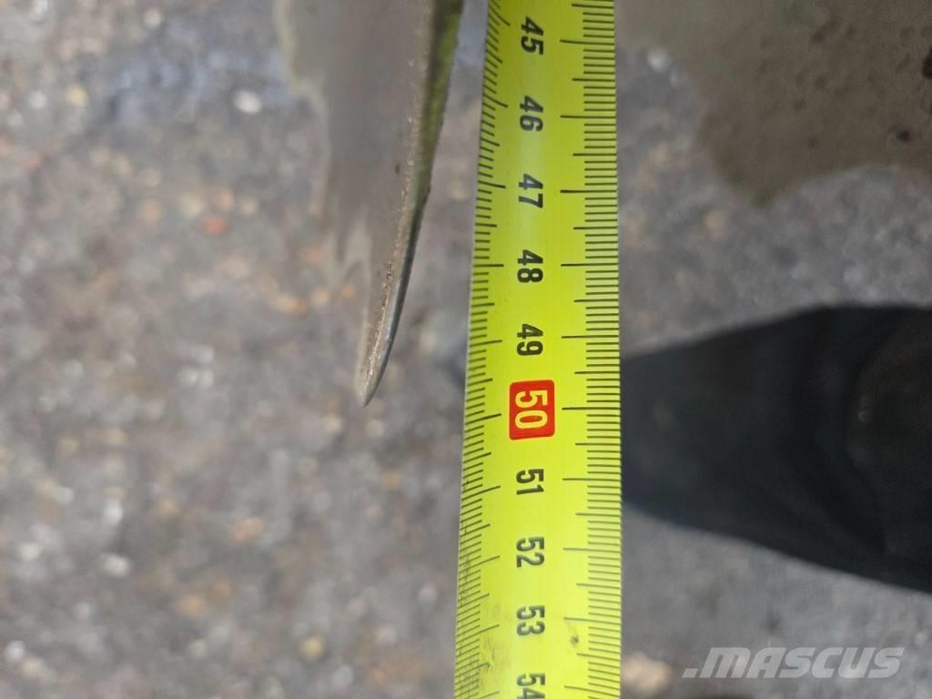 Goudland CSH48 Tanjirače