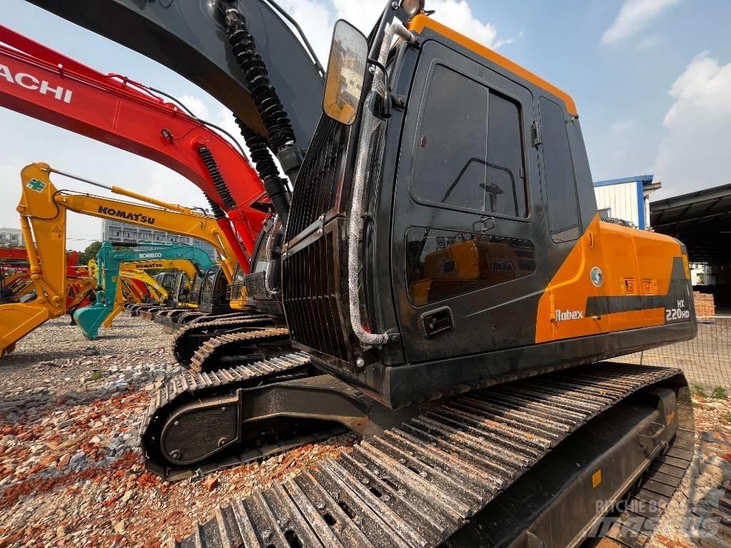 Hyundai HX 220 Bageri guseničari