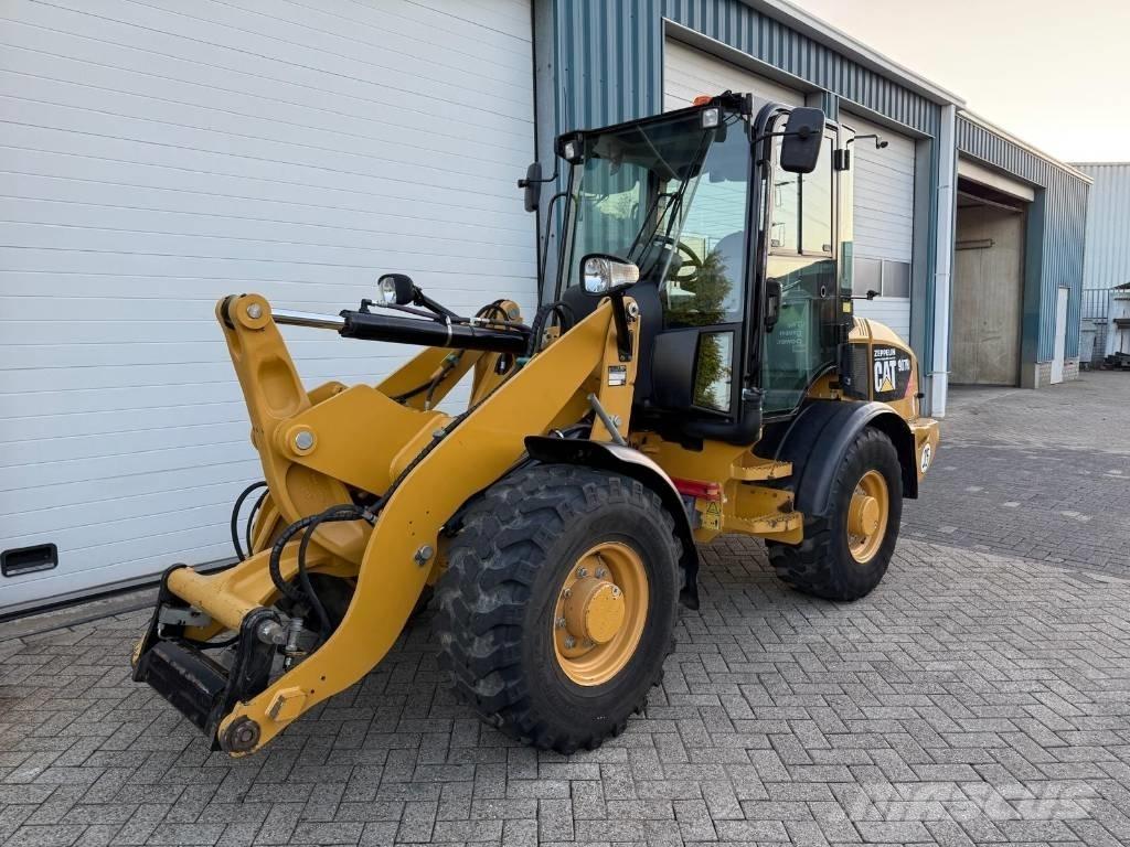 CAT 907 H Utovarivači na točkove
