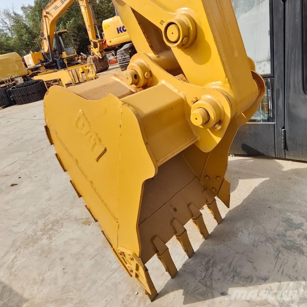 CAT 308 D Midi bageri 7t – 12t