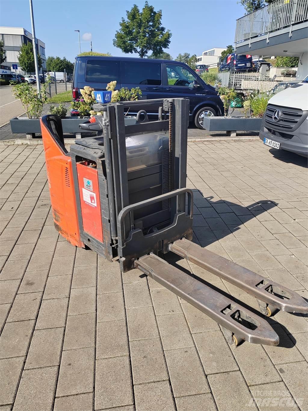Linde L12 LHP SP Ručni električni viljuškar