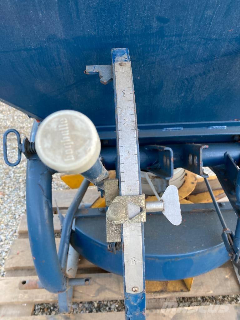 Bogballe B700 Rasturači mineralnog đubriva