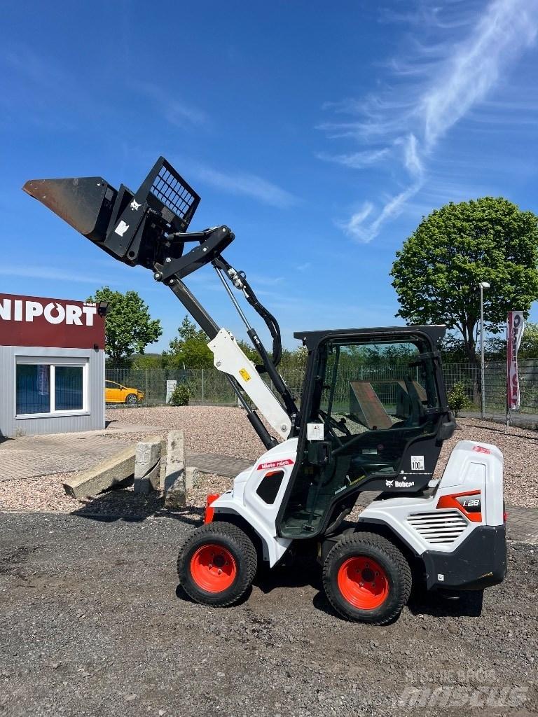 Bobcat L 28 Teleskopski viljuškari
