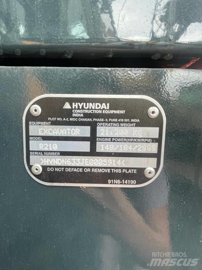 Hyundai R210 Bageri guseničari