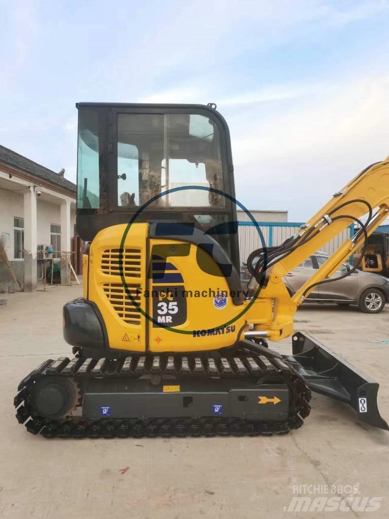 Komatsu PC35 Mini bageri < 7t
