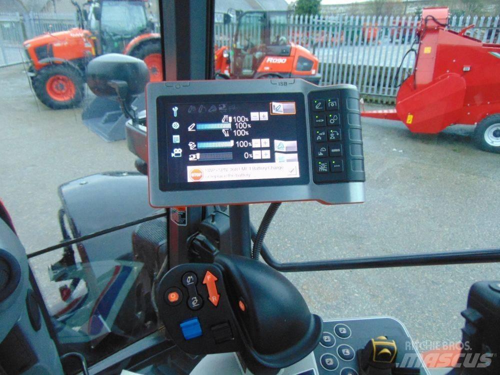 Kubota M 7151 Traktori