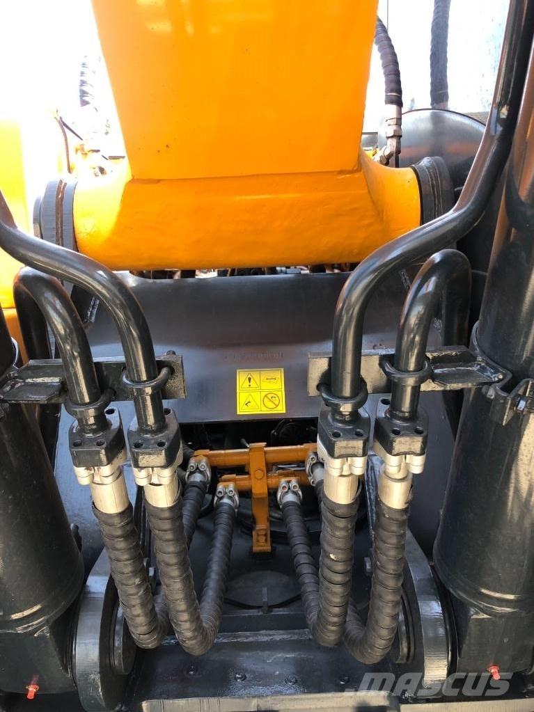 Hyundai R220LC-9S Bageri guseničari