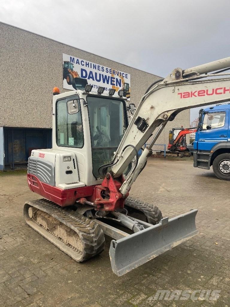 Takeuchi Tb235 Mini bageri < 7t