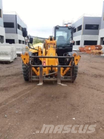 JCB 540-140 Teleskopski viljuškari